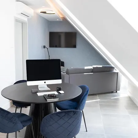Luxury Cozy 2 Bdr Downtown Apt.7 Apartamento *