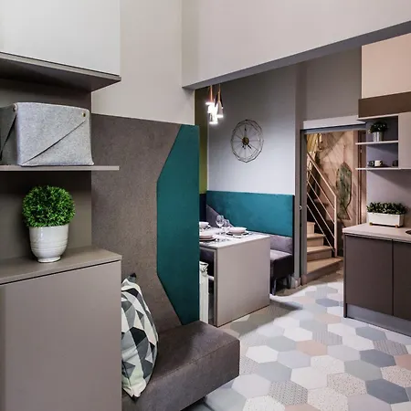 Elegant Duplex Near Greenery Διαμέρισμα