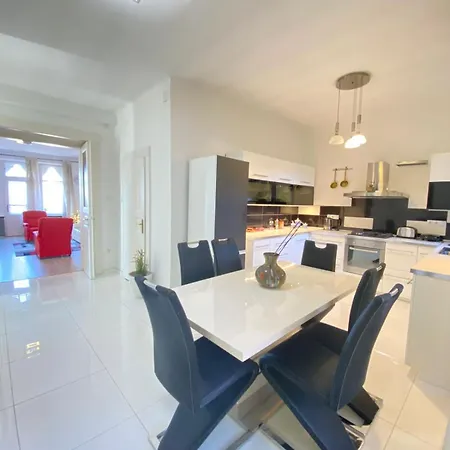 Apartman Penthouse In The Castle *