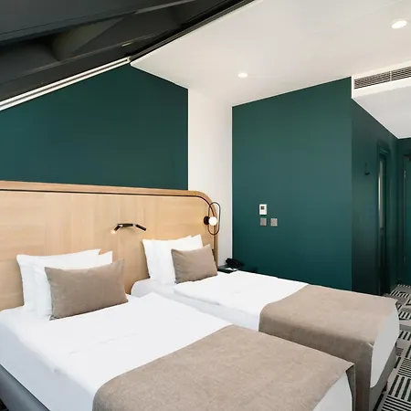 Hotel Oktogon Haggenmacher By Continental Group 4*