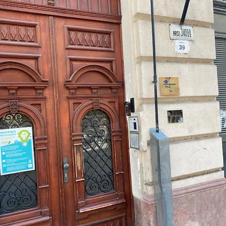 Apartman Bp-est K39 *