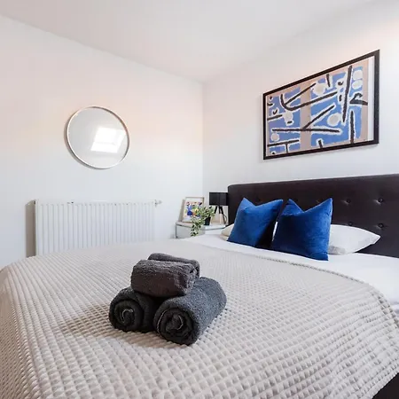 Historic Penthouse With Sauna & Jacuzzi @downtown *