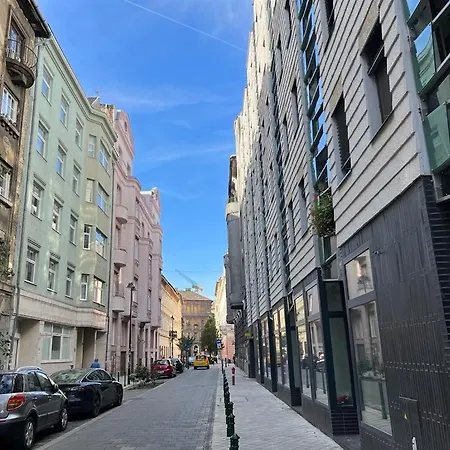 Palace Quarter 2 Peaceful Modern Floor * Budapest