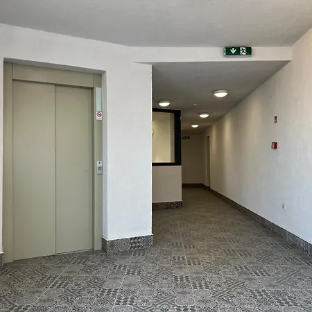 Palace Quarter 2 Peaceful Modern Floor Budapest