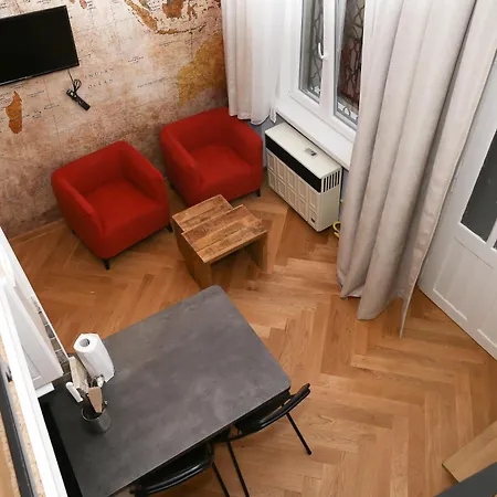 Apartment Luxurious At Center Budapest