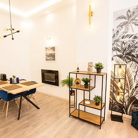 Apartment Gaia House