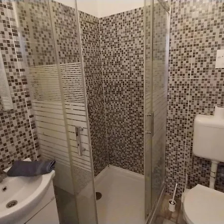 Aradi With Private Bathroom In The Centre * Budapest