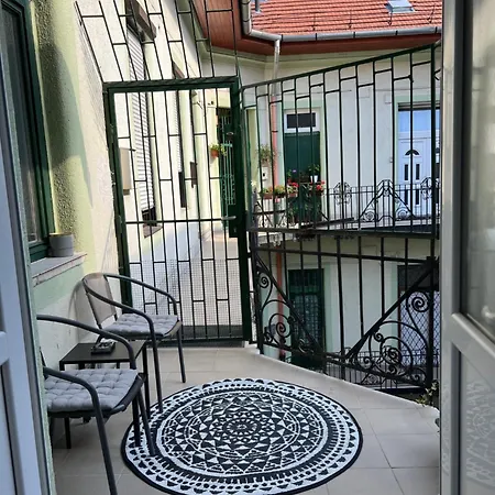 Allomas Apartment Budapest