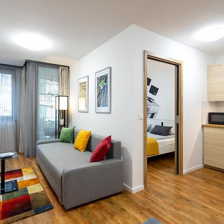 Apartment Downtown Cube