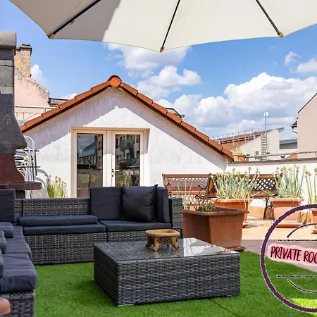 Center Penthouse - Huge Terrace And Free Parking - Tram/metro - Ac *