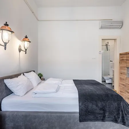Apartment Luxurious At Center *