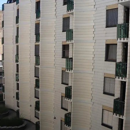 Downtown Cube Apartment