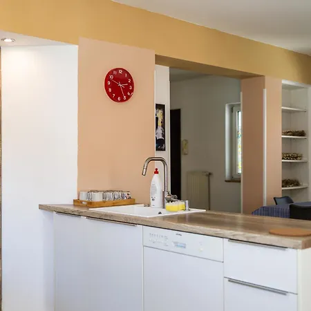 Center Penthouse - Huge Terrace And Free Parking - Tram/metro - Ac Apartment