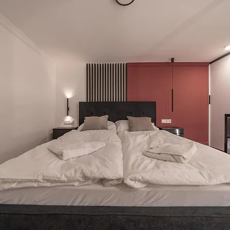 D37 - Dohany Street Urban - Location By Bqa Apartmán