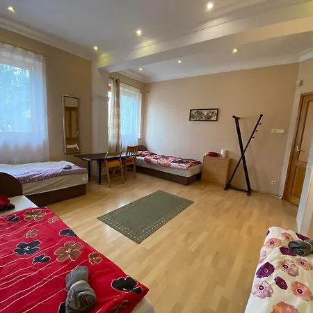 Hermina Apartmanhaz *