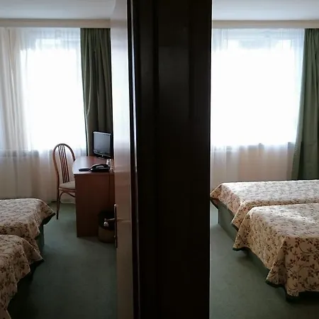 Burg 3*