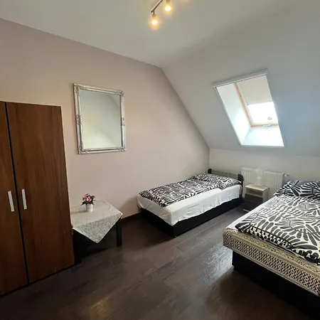 Rediapartmanok Apartment