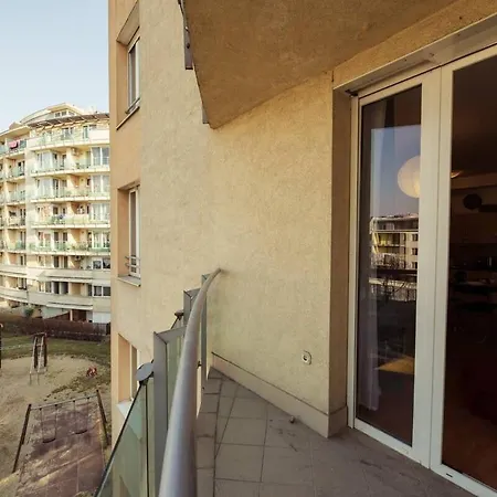 Appartement Bright And Homey Ac Near The Center Budapest