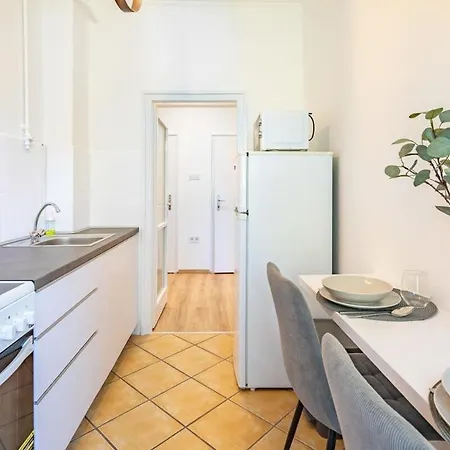 Apartment Cozy - Close To River - Easy Parking *
