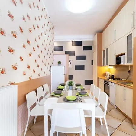 Spacious And Comfy Very Apartment *