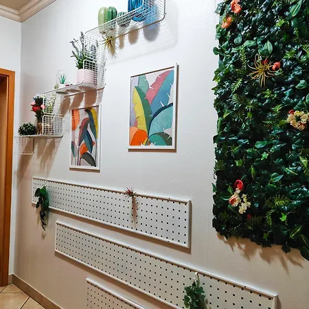 King Apartment *