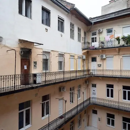 Ideal New In The Center Budapest