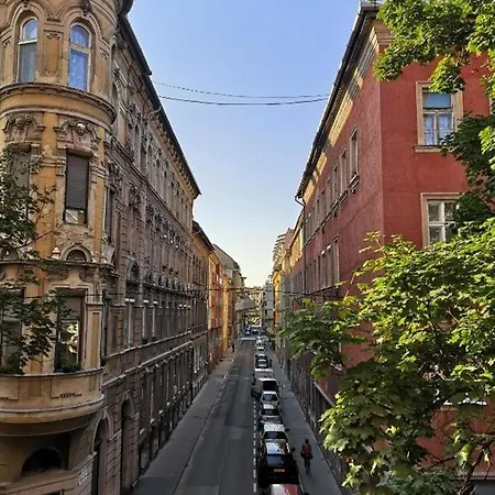 Dream Destination Apartment Budapest