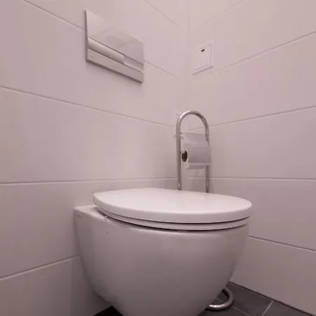 Wagner 902 With Free Private Parking Budapest
