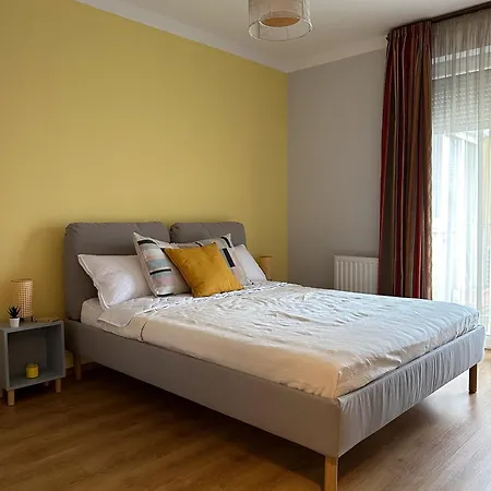 Cherry Abode With Terrace * Budapest