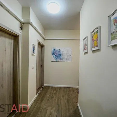 Apartment Dh30 - - Hostaid Budapest