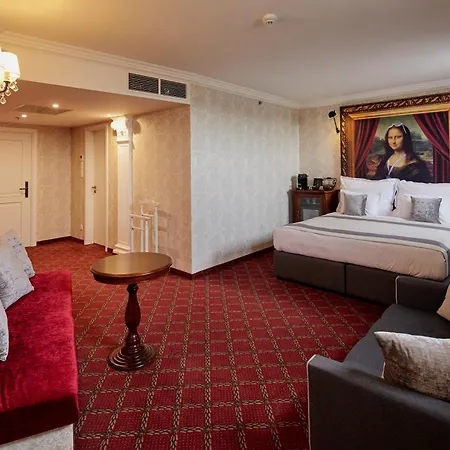 Mystery Hotel Budapest