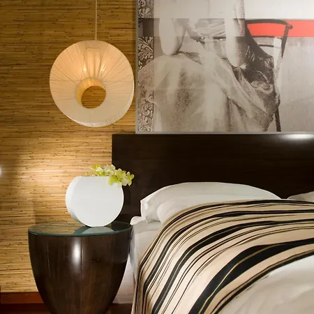 Hotel Soho Boutique 4*