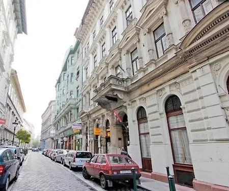 Hostel City Rooms *