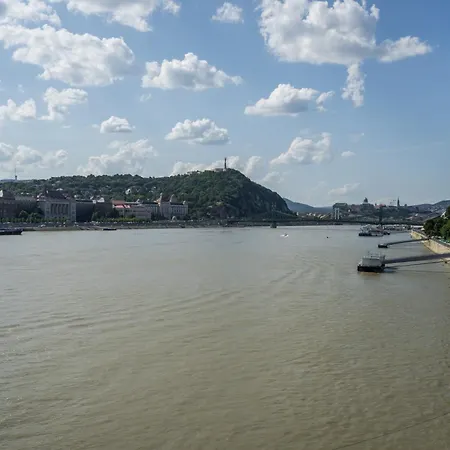 Апартаменты Near The River 1 Будапешт