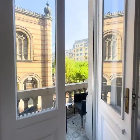 Apartment Jacuzzi Sinagoga View Budapest