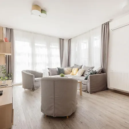 Bright Floor With Parking Apartment