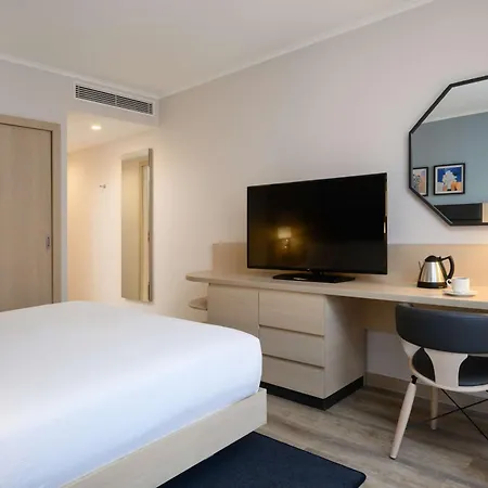 Hotel Hilton Garden Centre 4*