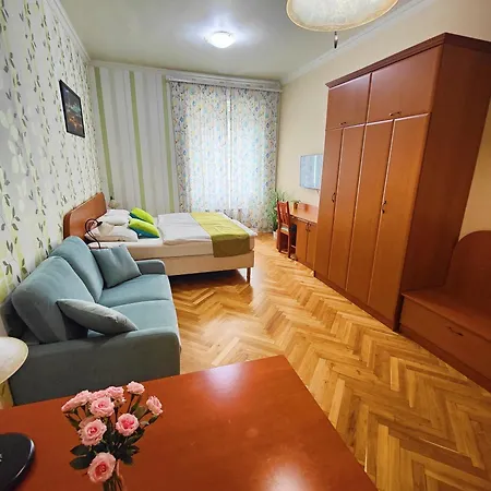 Apartment King *