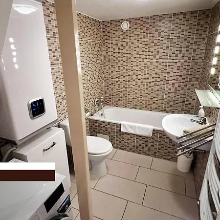 Little Americas Wyoming Apartment Budapest