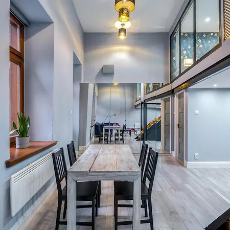 Apartment Azure Oasis In The Heart Of The Budapest