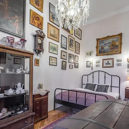 Apartment Astoria
