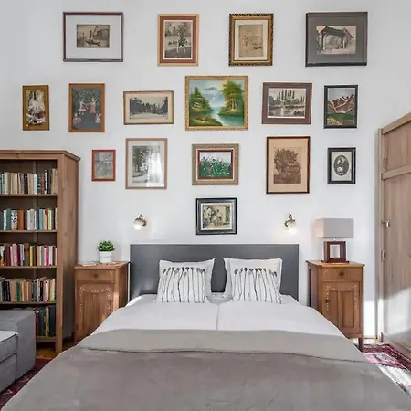 Apartment Astoria