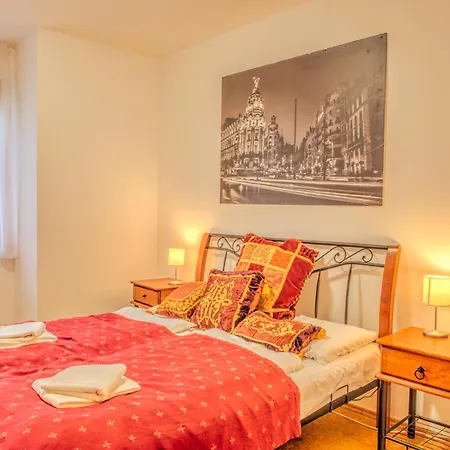 Apartment Capital *