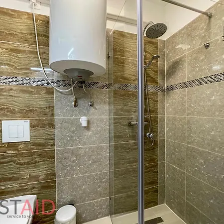 Dh30 - - Hostaid *