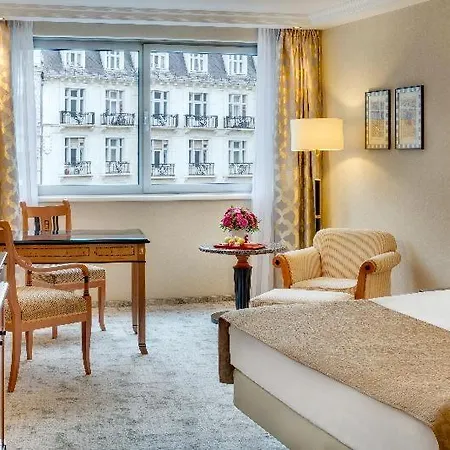 Kempinski Corvinus 5*