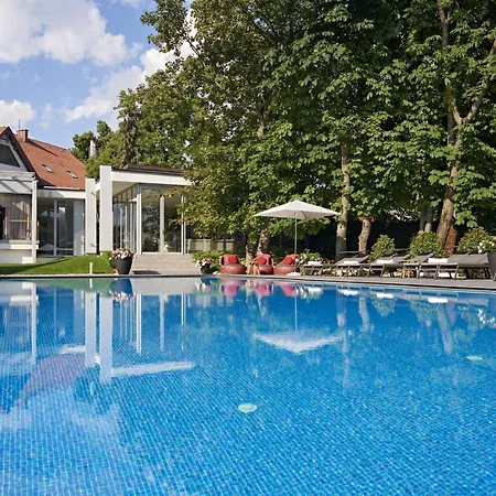 Hotel Normafa Budapeste