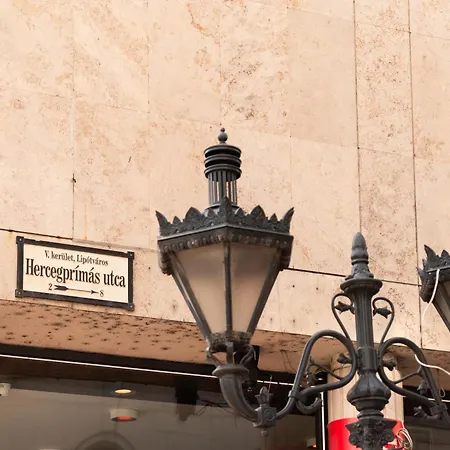 Danube Dwelling Hercegprimas 2 Appartamento Budapest