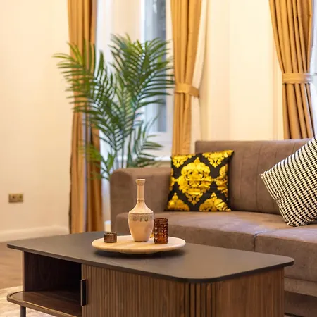 Apartment Exclusive Downtown Quentin By Prestige Homes