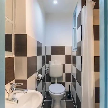 Center Apartment, Style, Location, Ac, Balcony * Budapest