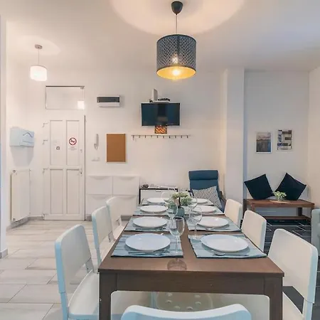 Apartment Center Apartment, Style, Location, Ac, Balcony Budapest